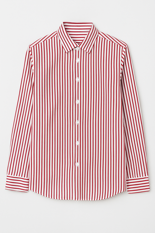 CAMISA COMFORT FIT FORMAL, MANGA LARGA Y CUELLO CLÁSICO, DISEÑO A RAYAS ROJAS VERTICALES SOBRE FONDO BLANCO CON BOTONES BLANCOS