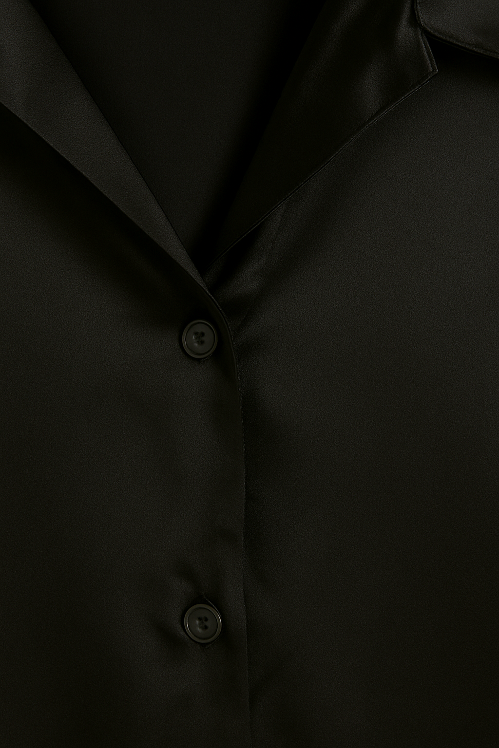 BLUSA DAMA MANGA LARGA NEGRA DE BOTONES Y CUELLO EN V