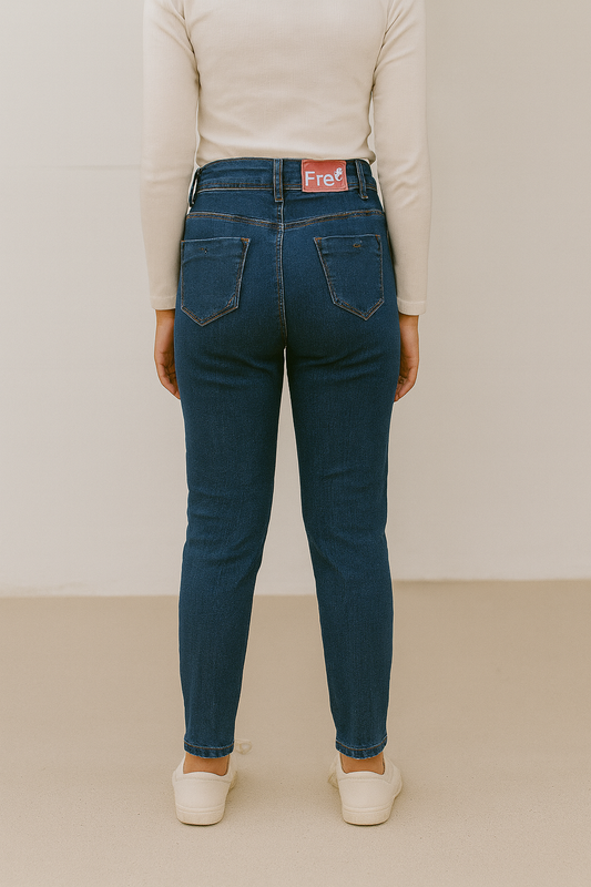 PANTALÓN JEAN NIÑA CORTE RECTO AZUL OSCURO