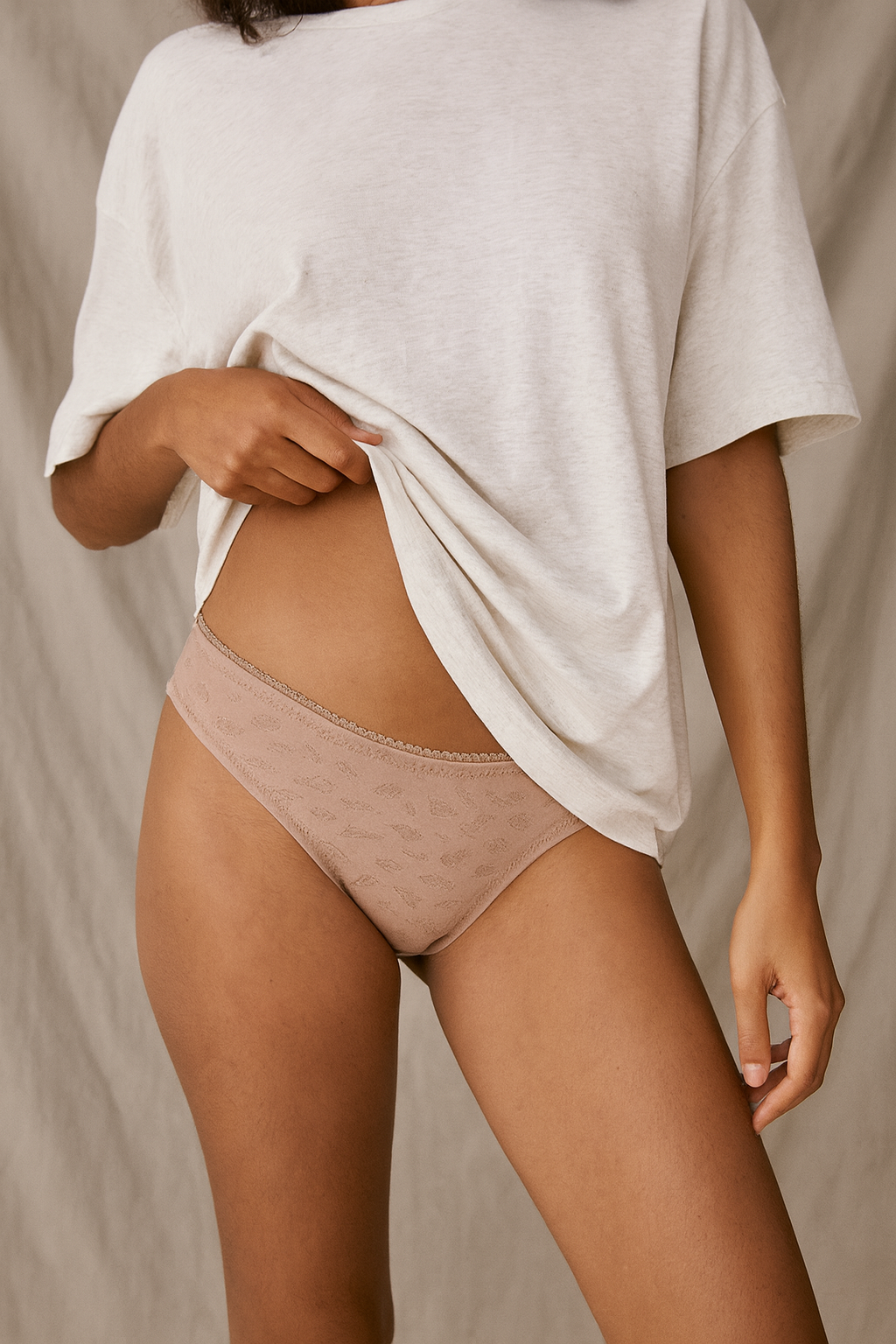 DUO PANTY SUAVE DISEÑO DE HOJAS