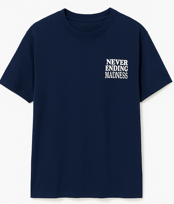 CAMISETA MANGA CORTA "NEVER ENDING MADNESS" CUELLO TEXTURIZADO