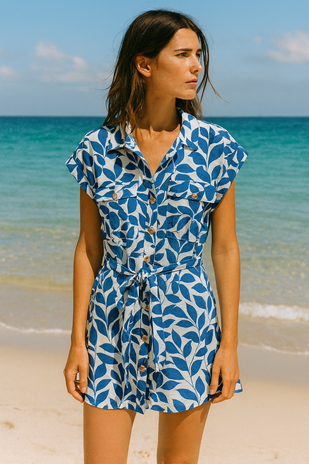 VESTIDO CASUAL CON DOS BOLSILLOS EN LA PARTE SUPERIOR CON UN CINTURON IDEAL PARA DAR UN TOQUE A TU FIGURA