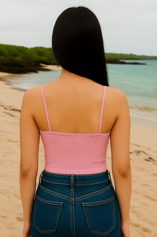 TOP ESCOTE CON TIRANTES FINOS