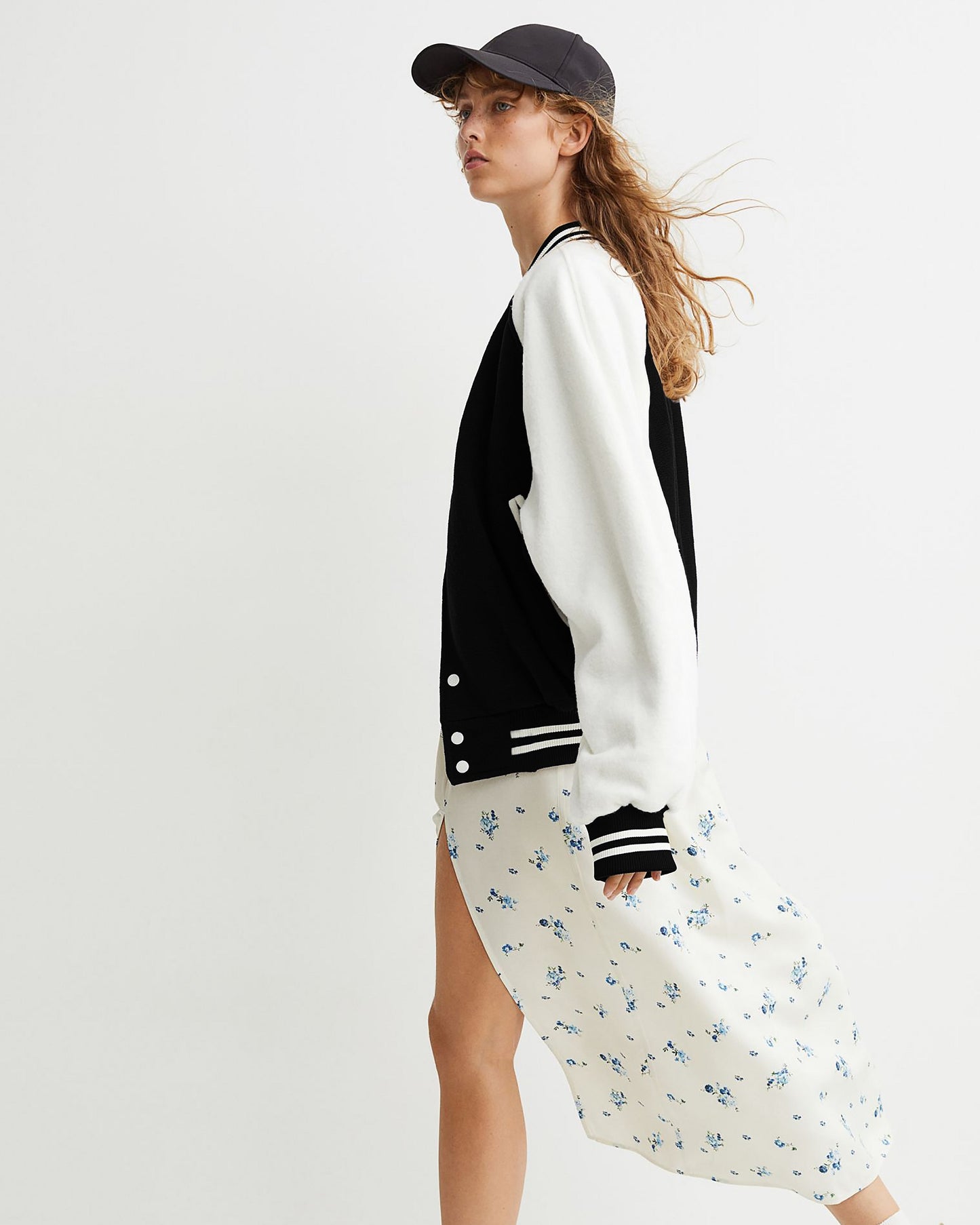 CHAQUETA UNIVERSITARIA ZIZI NEGRA