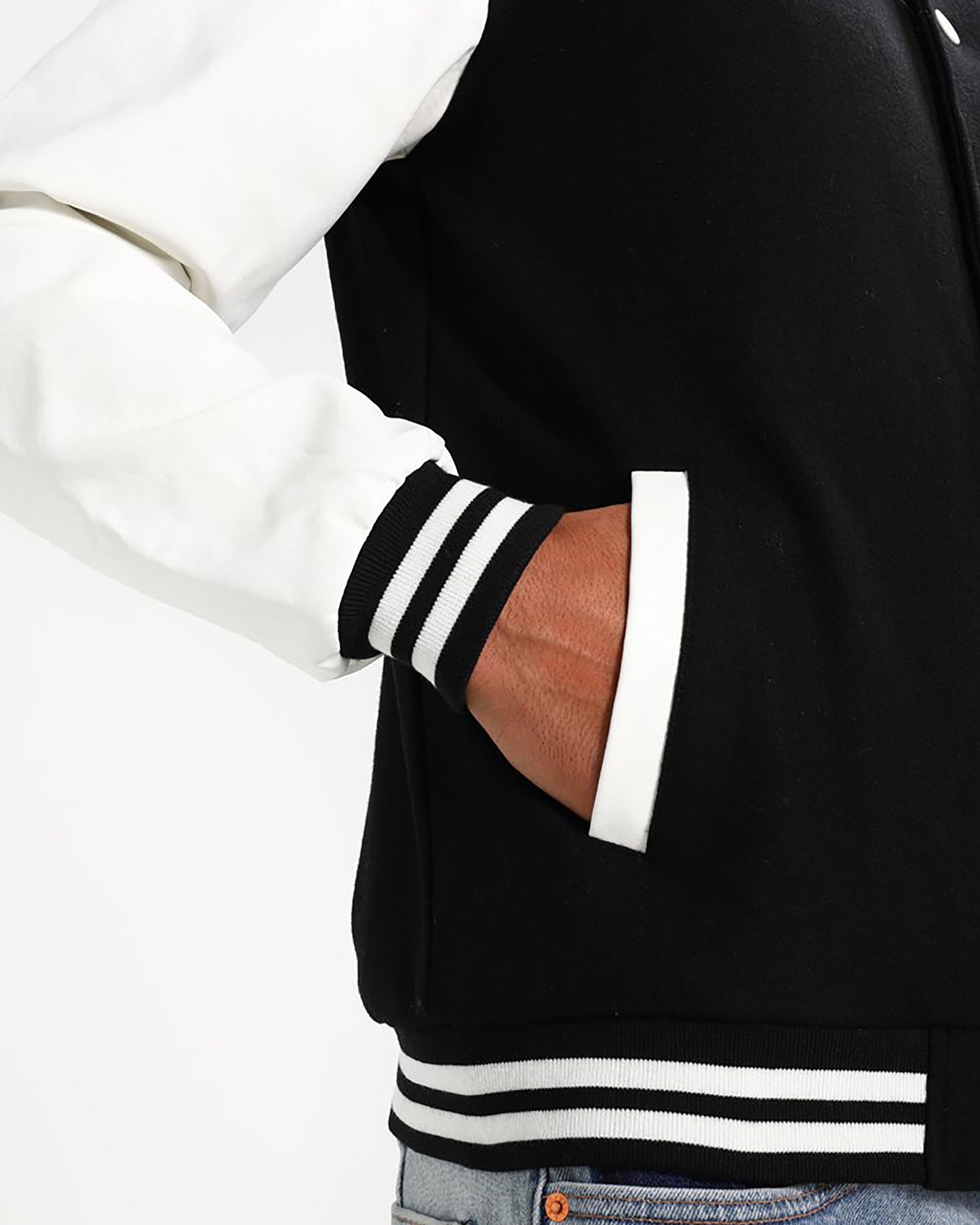 CHAQUETA UNIVERSITARIA ZIZI NEGRA