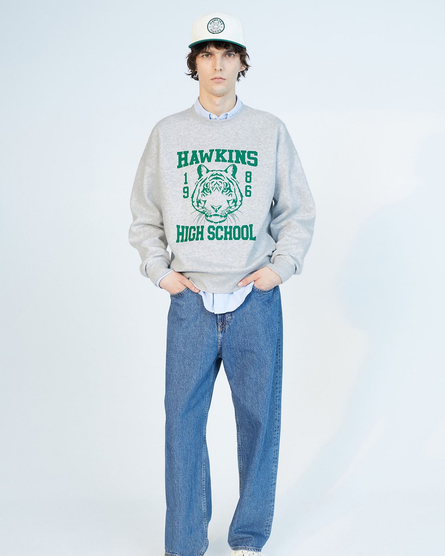BUZO GRIS ESTAMPADO VERDE