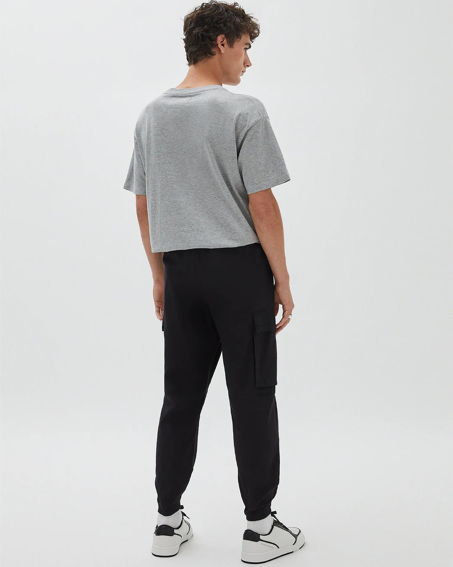 CARGO JOGGER NEGRO (UNISEX)