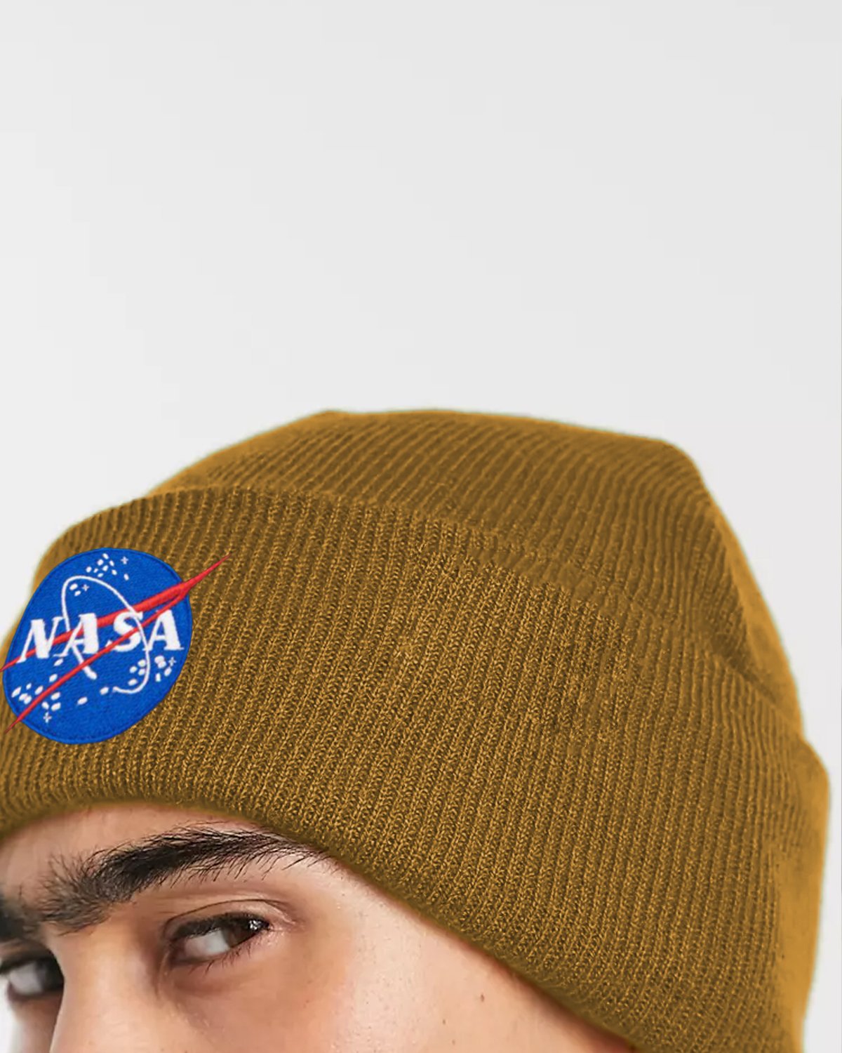 GORRO DE LANA NASA - MOSTAZA