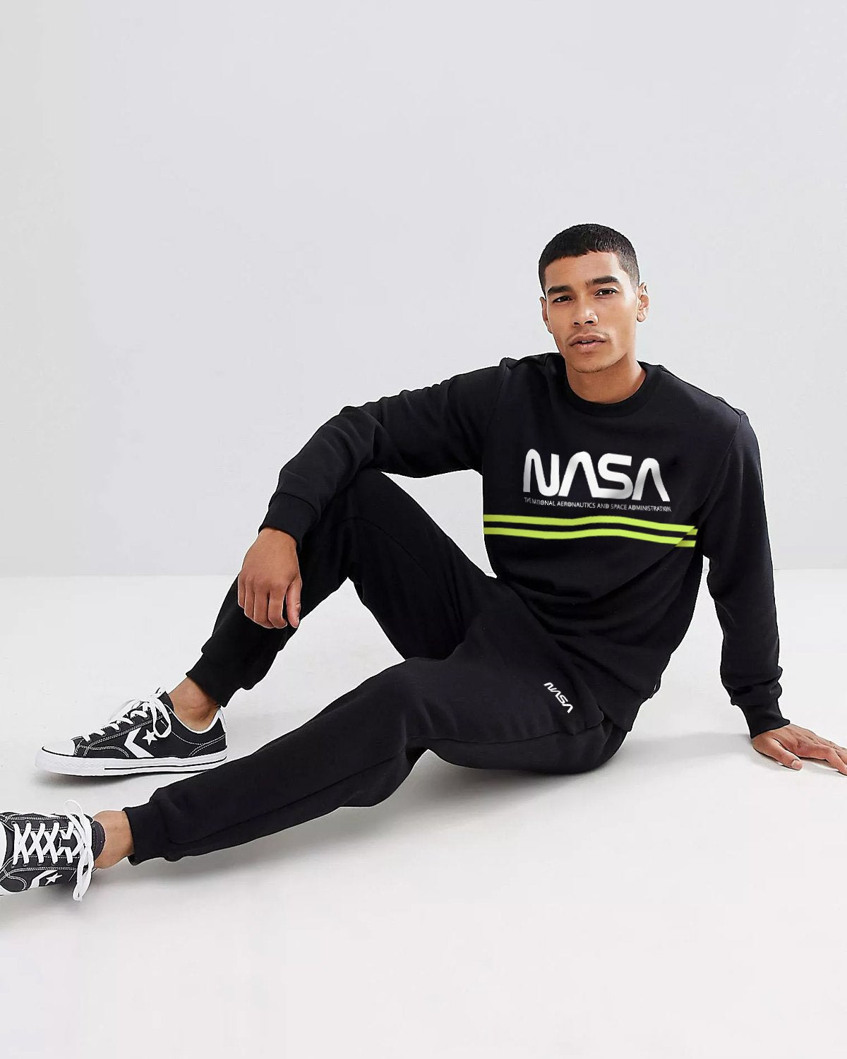 JOGGER NASA NEGRO (UNISEX)
