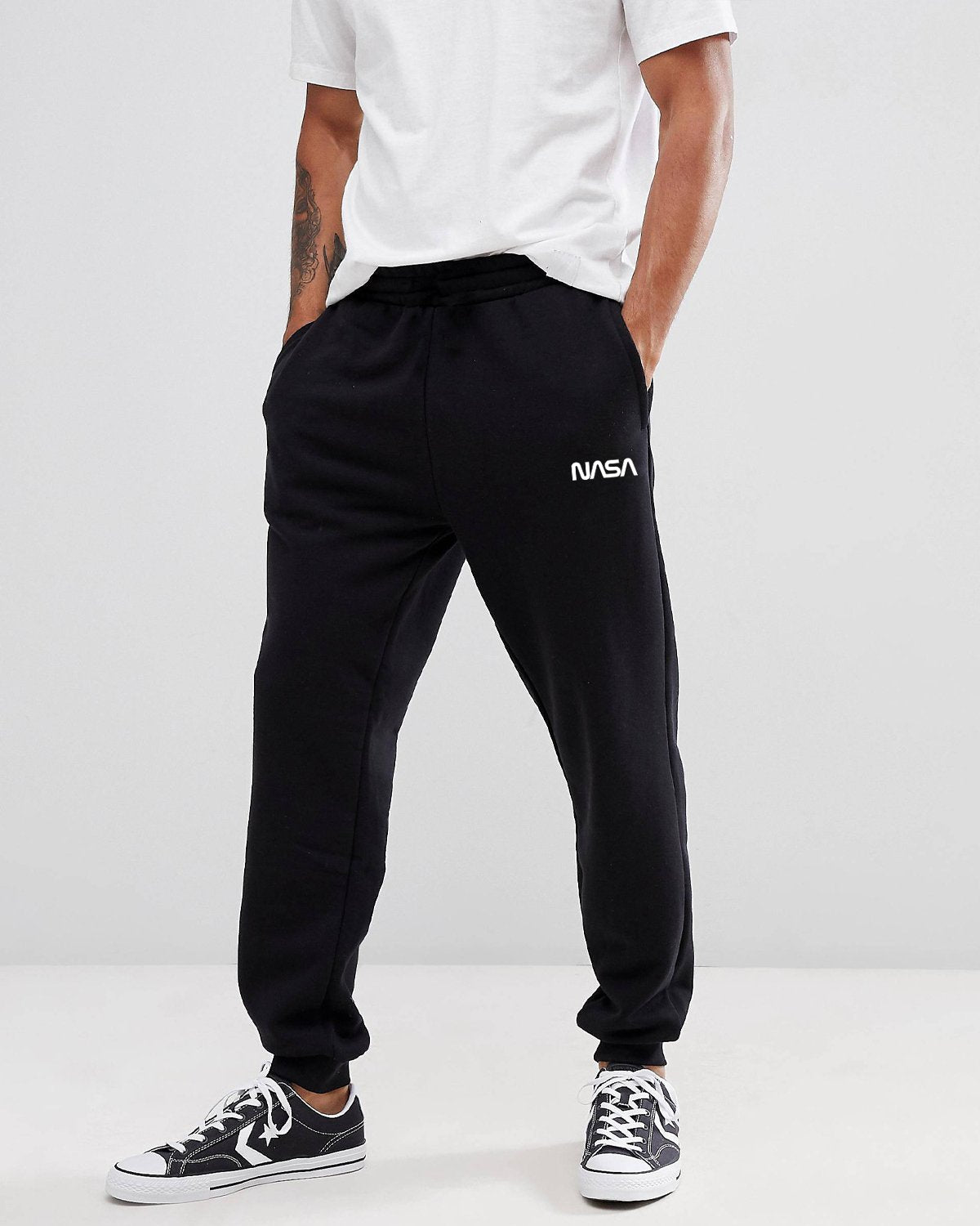 JOGGER NASA NEGRO (UNISEX)