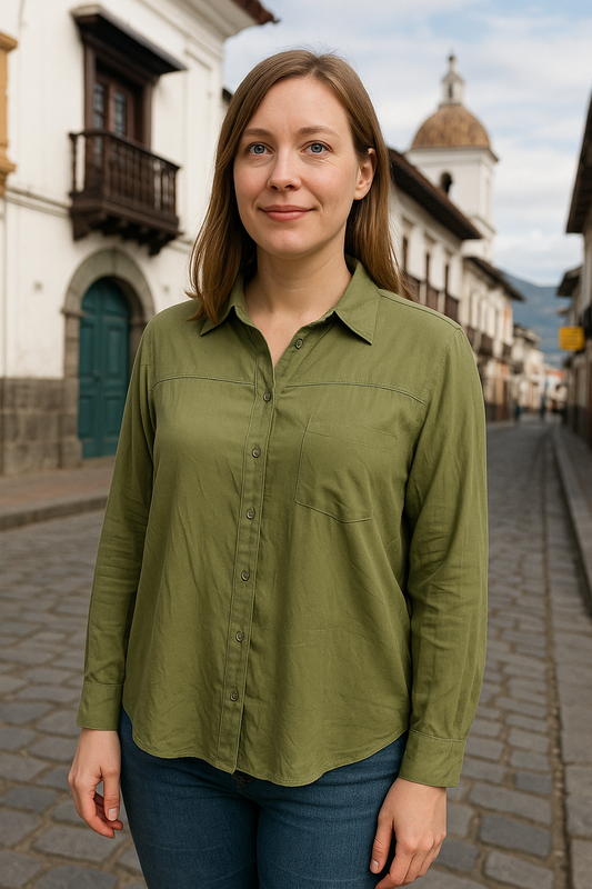 BLUSA DE CUELLO MANGA LARGA CORTE CAIDO