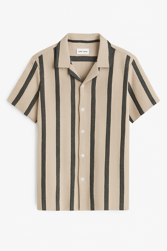 CAMISETA POLO TELA RIGIDA BEIGE LINEAS VERTICALES NEGRAS