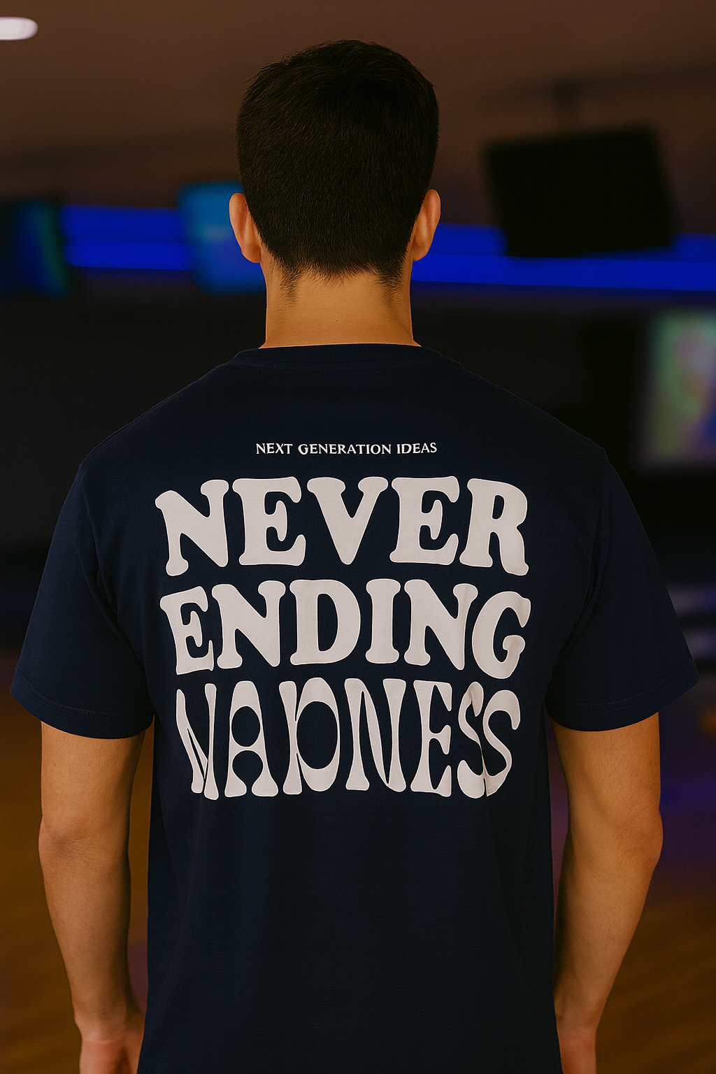 CAMISETA MANGA CORTA "NEVER ENDING MADNESS" CUELLO TEXTURIZADO
