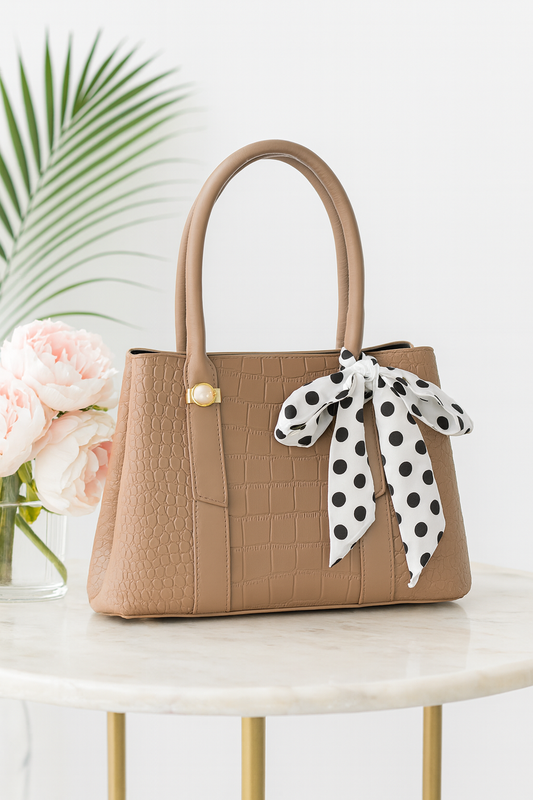 CARTERA DAMA ELEGANTE CON TEXTURA Y PAÑUELO DECORATIVO