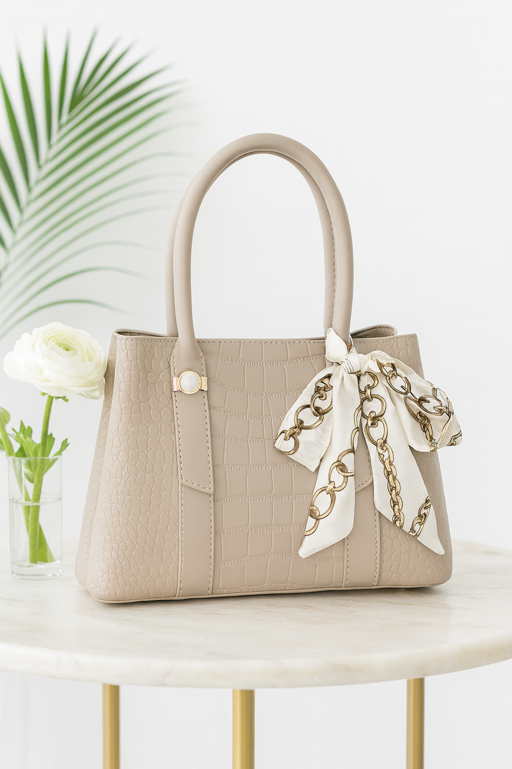 CARTERA DAMA ELEGANTE CON TEXTURA Y PAÑUELO DECORATIVO