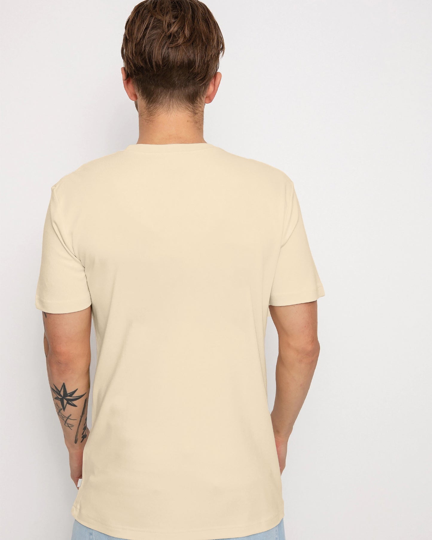 CAMISETA CREMA NEVER FORGET TO BE HAPPY SNOOPY