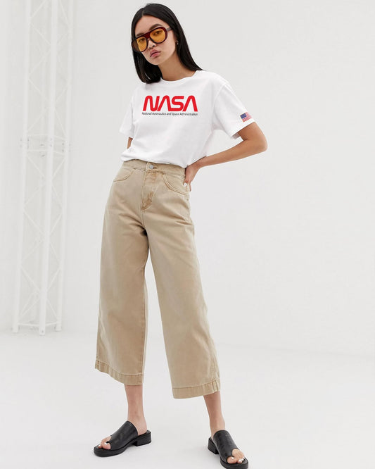 CAMISETA BLANCA NASA LOGO ROJO